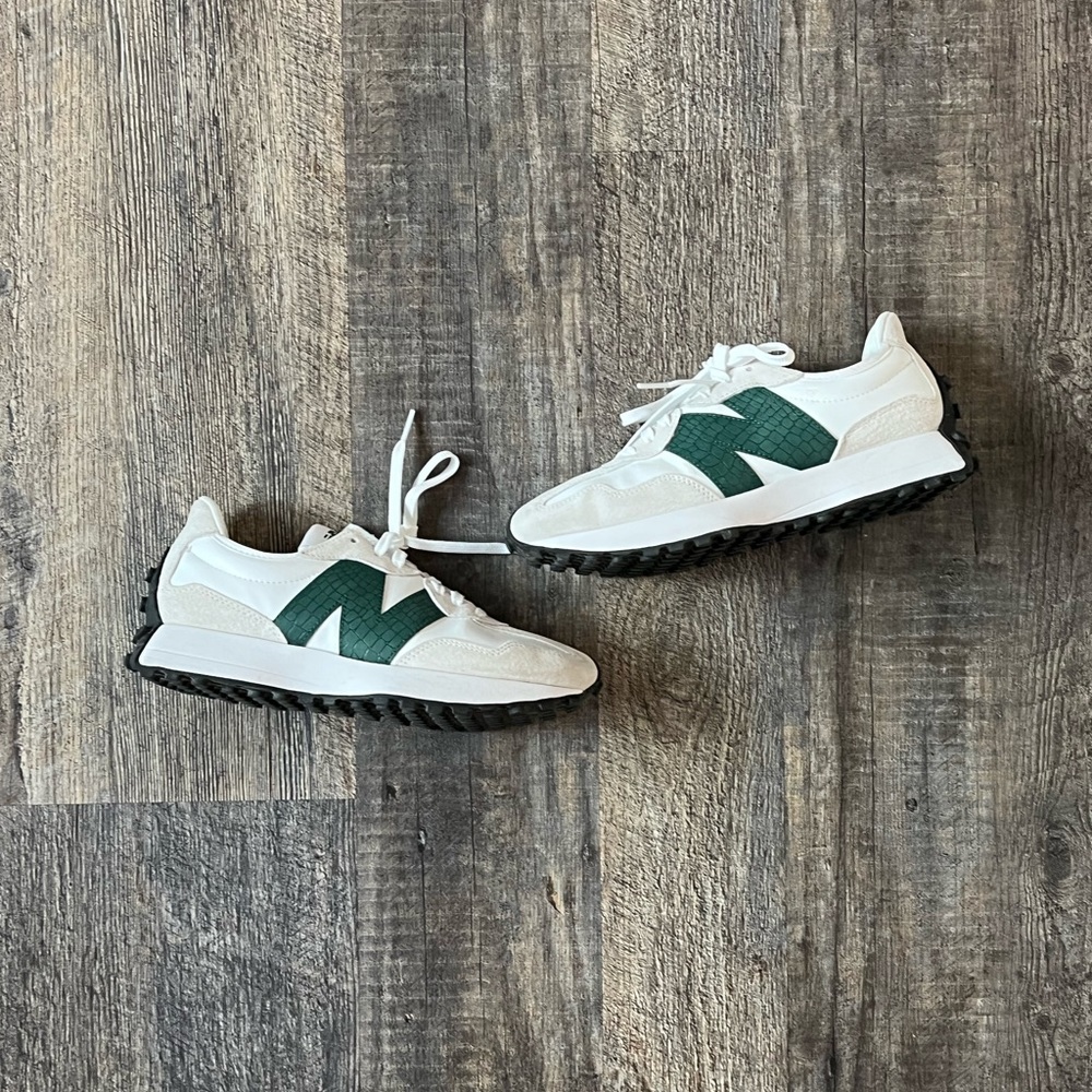 New Balance Lifestyle Shoes, size 7